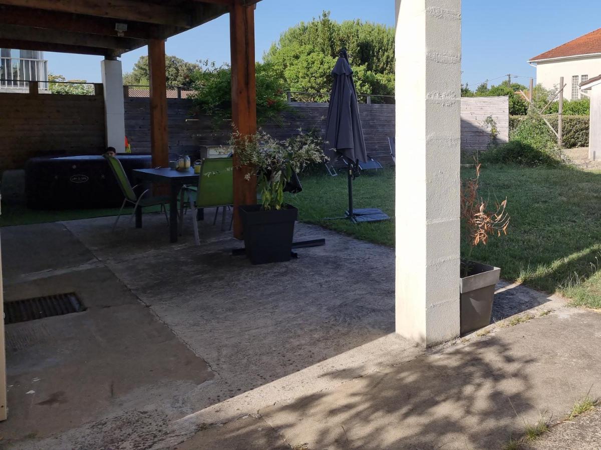 Appartement Quinault Libourne Buitenkant foto