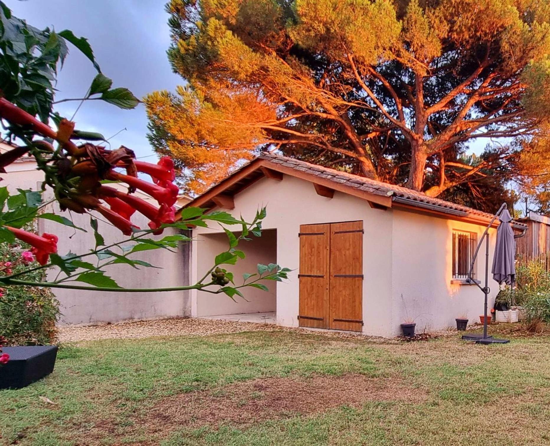 Appartement Quinault Libourne Buitenkant foto